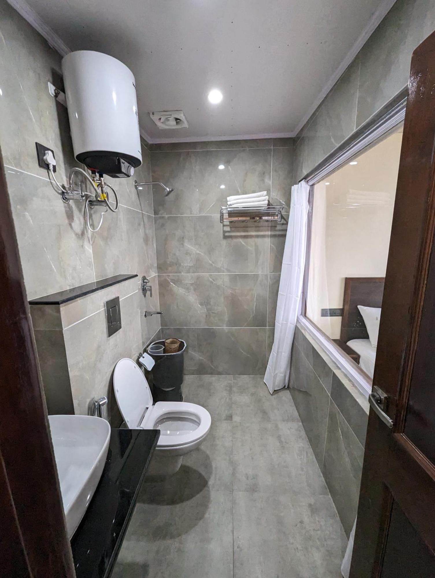 Himalayan Hideaway Bed & Breakfast Шимла Екстериор снимка